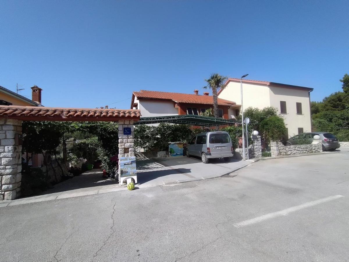 No Stress On Cres Apartment Екстериор снимка