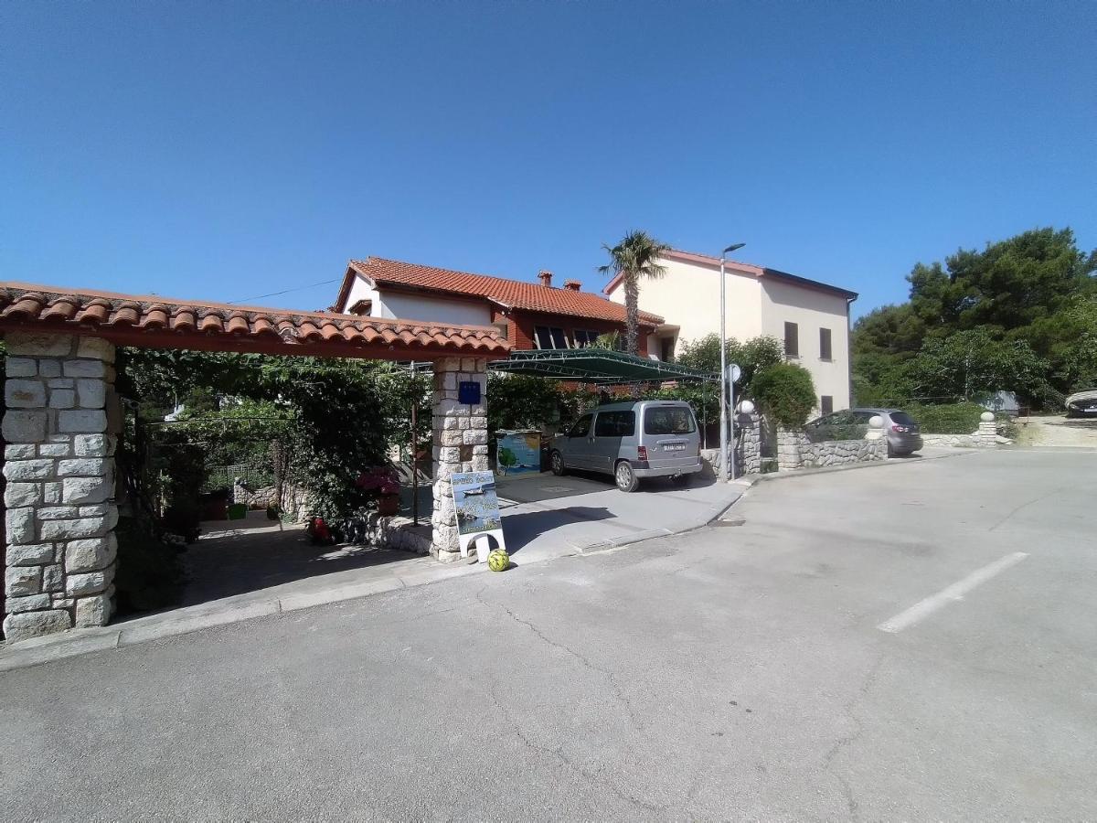No Stress On Cres Apartment Екстериор снимка